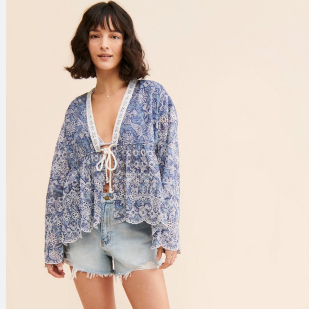 Anissa Bed Floral Print Embroidered Scalloped Hem Tie Front Jacket